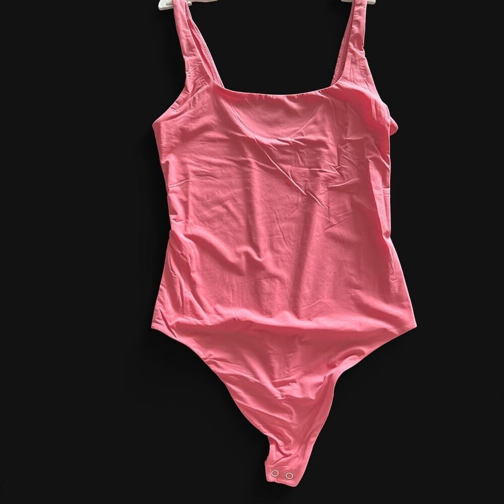 Auden Women's Coral Bodysuit Size Medium